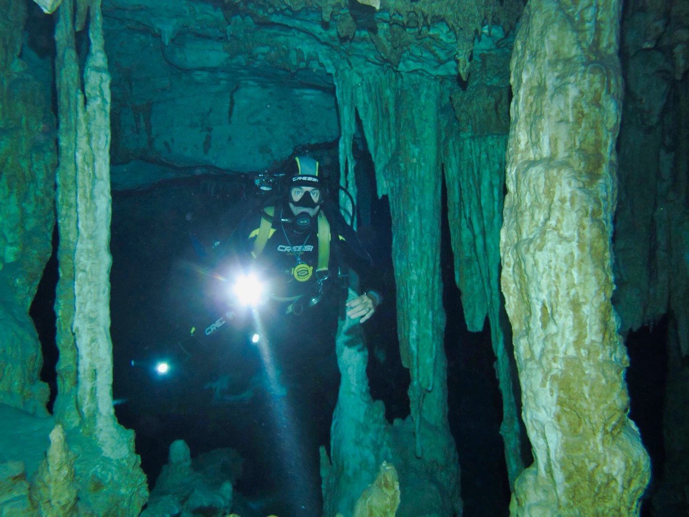  Tulum Scuba diving lessons, cenotes tour, caver diving, scuba diving, reaf diving  Tulum paddleboarding snorkeling cenotes tour, paddleboard tours, paddleboard rent, Sup tours, Sup rent, Sup adventures, and El Cuyo Yucatan Kiteboarding Lessons, Hydrofoil Lessons, kitesurfing Lessons, Kitesurf, Kiteboard, Tours, Accommodations Extreme Control Adventure 